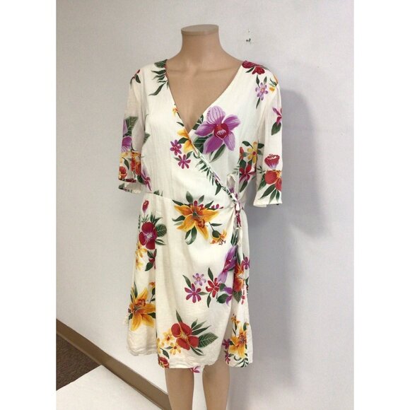 Old Navy Dresses & Skirts - Old Navy Floral Wrap Dress Tropical Womens XL